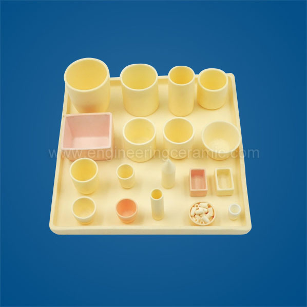 Miksi valita alumiinioksidikeraamiset laboratoriotarpeisiisi?